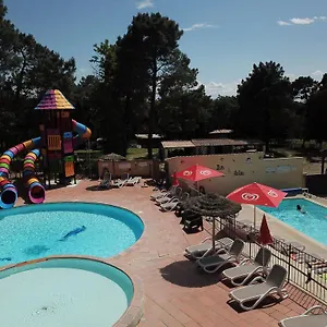 La Simioune En Provence Camping